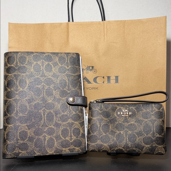Coach Other - Coach Signature Set